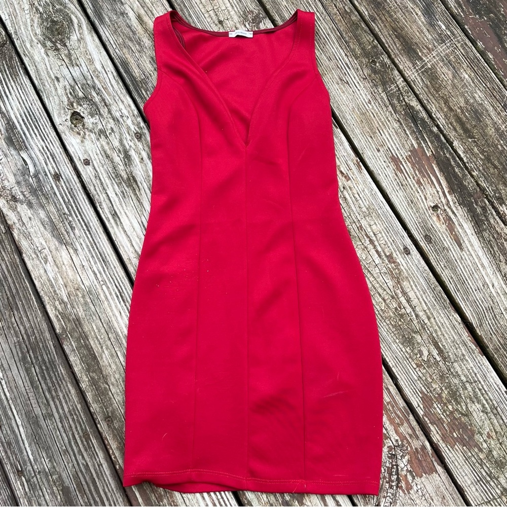 red low cut dress
brand cherry mellow
size small